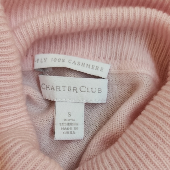 Charter Club Pink Ribbed Turtleneck Sweater - Picture 2 of 5